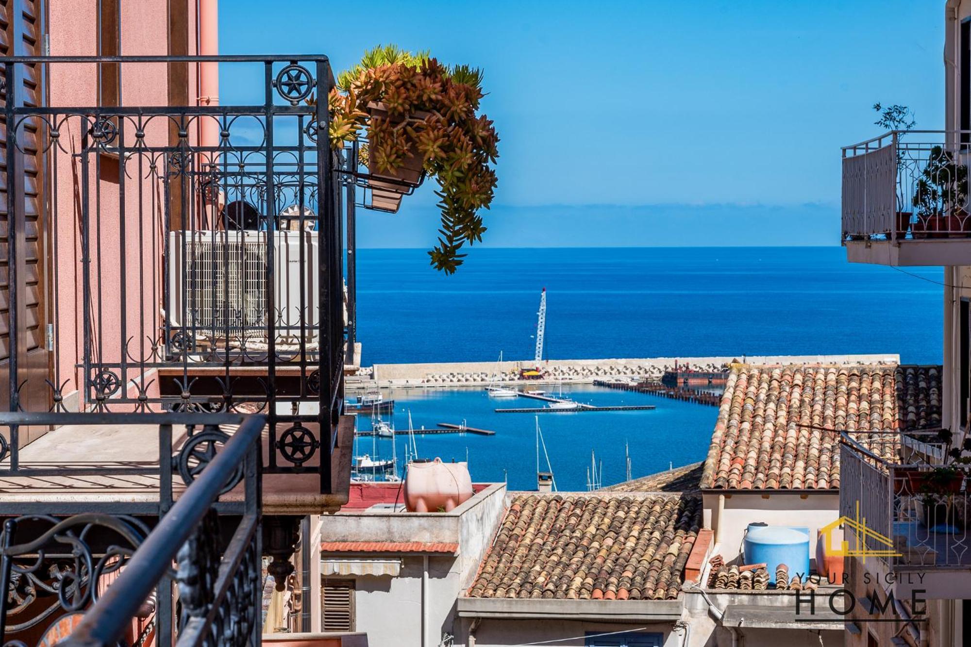 Casa Vacanze Peperoncino 卡斯泰拉马莱 外观 照片